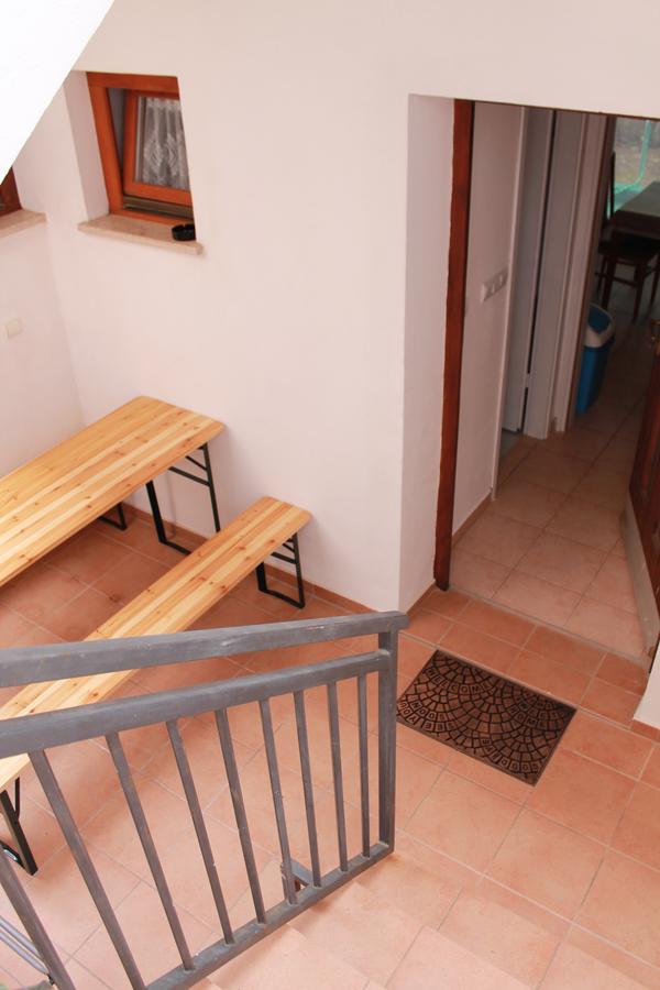 Apartments Ana Пула Екстериор снимка