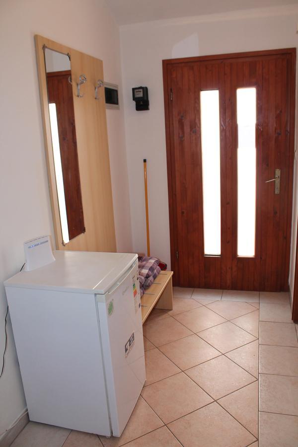 Apartments Ana Пула Екстериор снимка