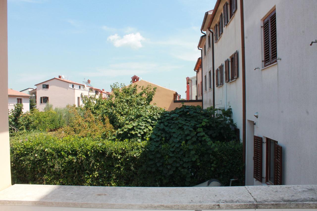Apartments Ana Пула Екстериор снимка